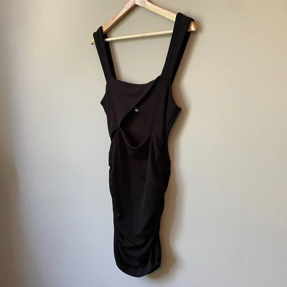 Mable Womens Medium Bodycon Cut Out Front Twist Mini Party Going Out Black Dress - Picture 8 of 16